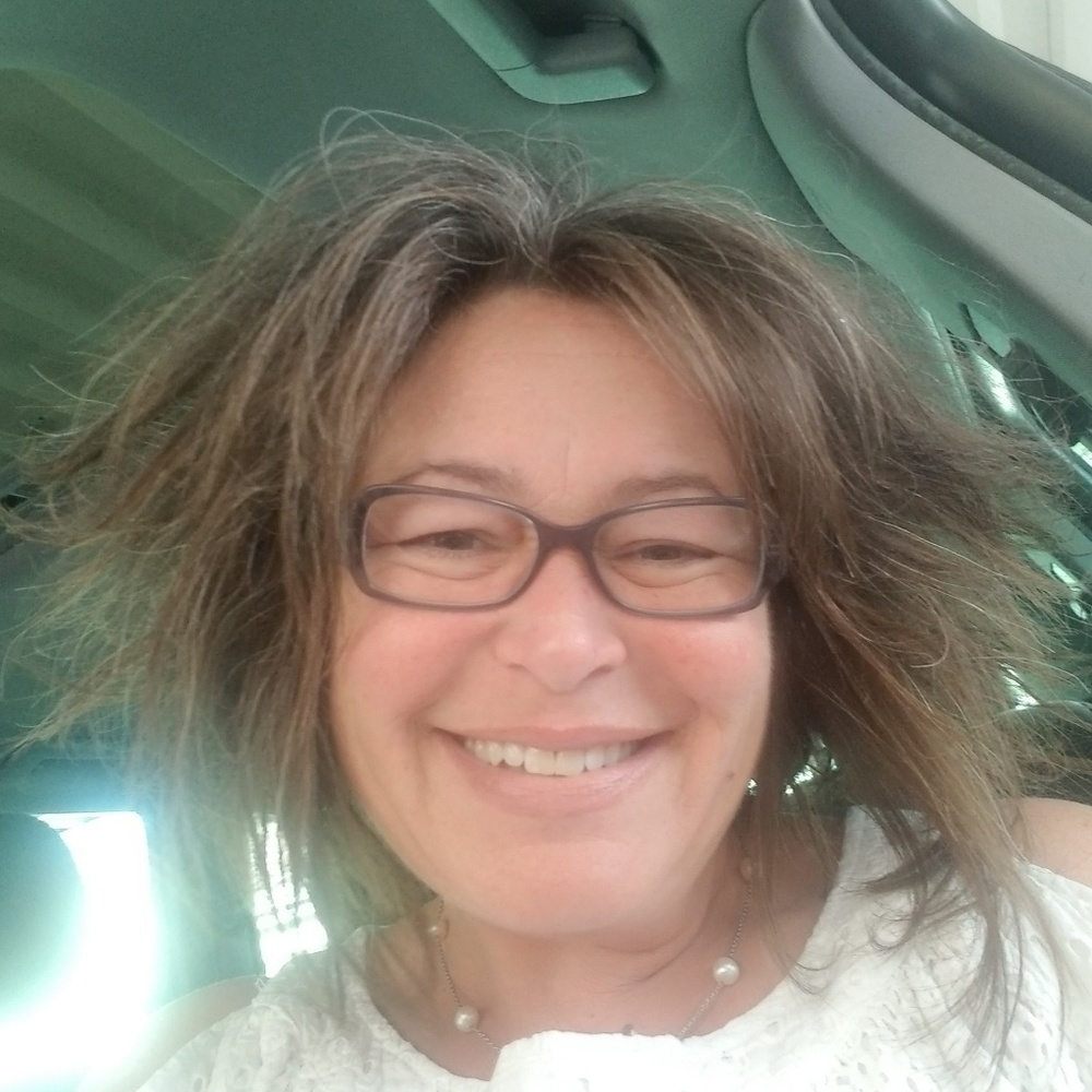 Meet your Posher, Angela